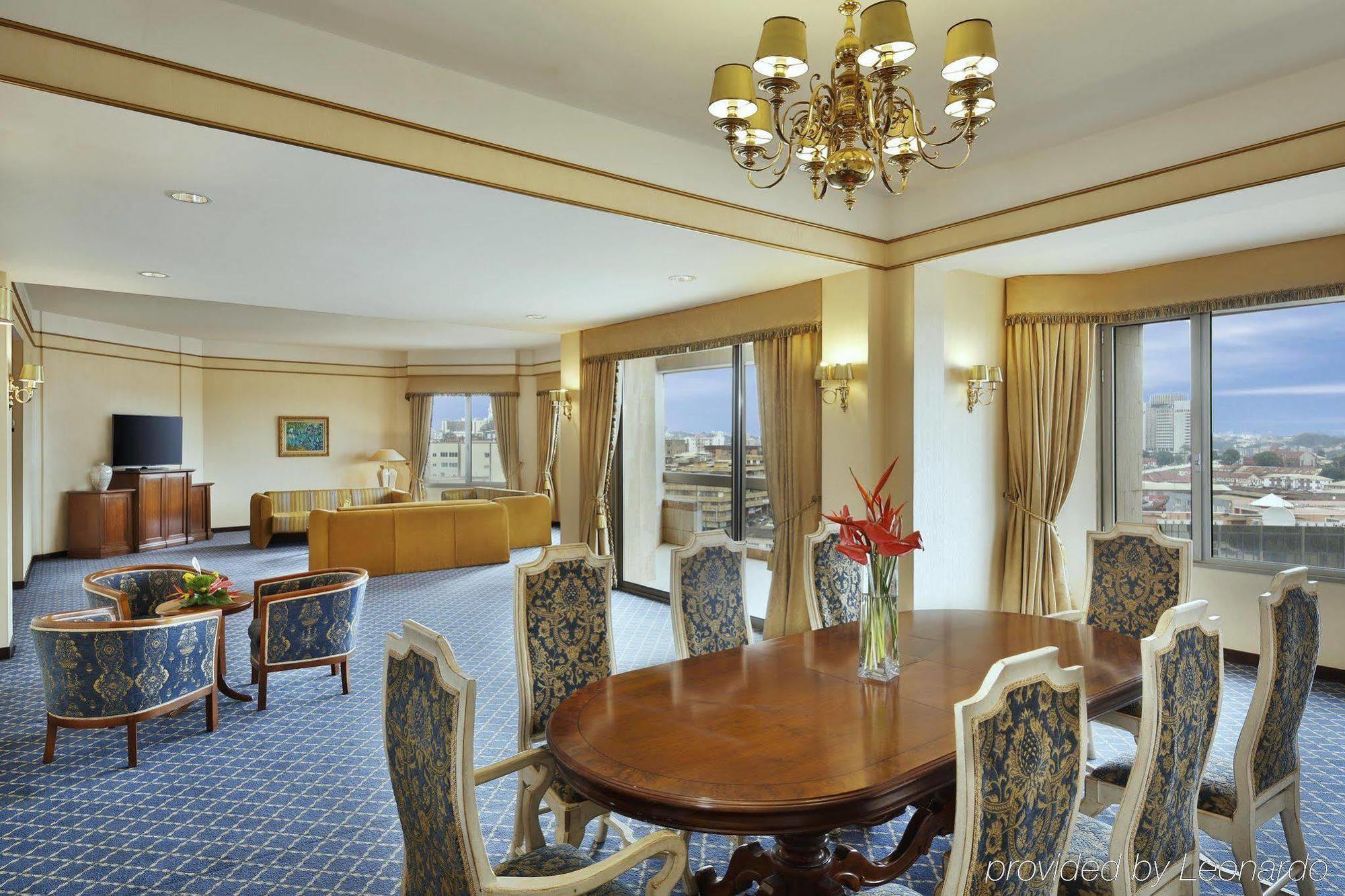 Hilton Yaounde Hotel Exterior photo